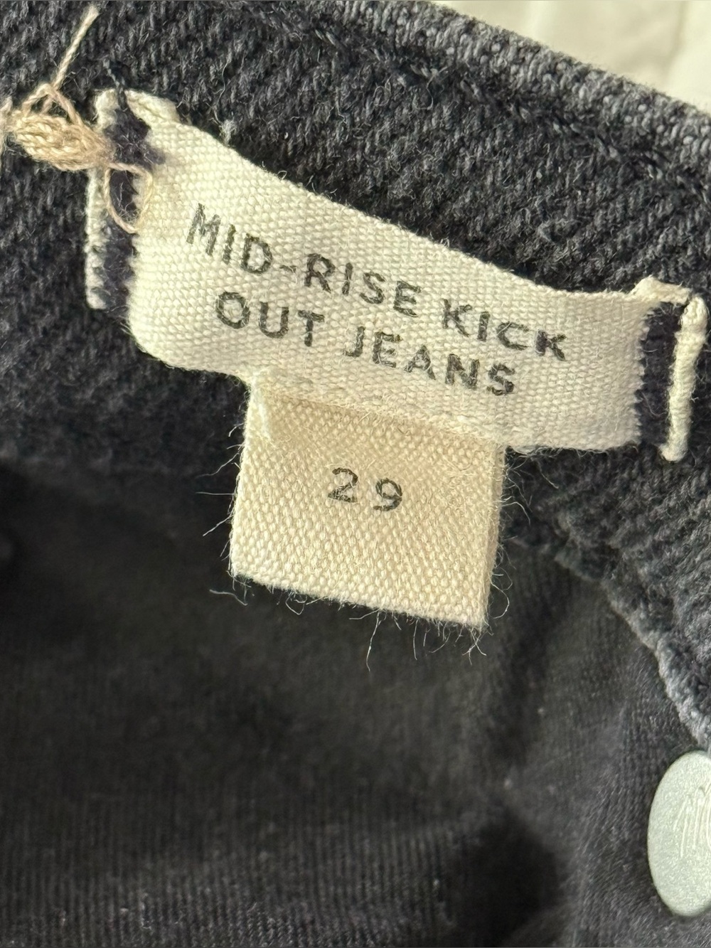 NWOT Madewell Mid-Rise Kick Out Jeans Womens 29 Black Flare Crop - Picture 7 of 10
